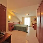 Hotel Adria 3*