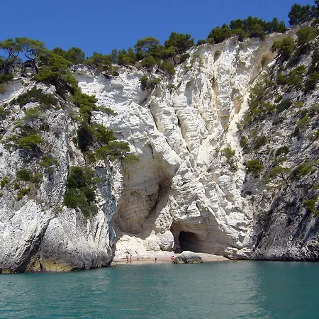 Hotel Adria 3* Rodi Garganico