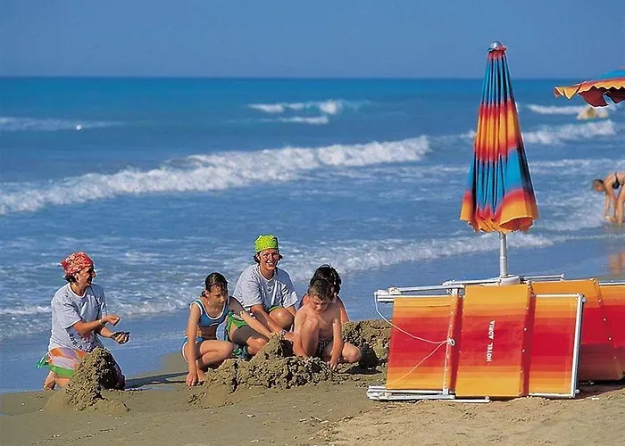 Apart Otel Hotel Adria 3*