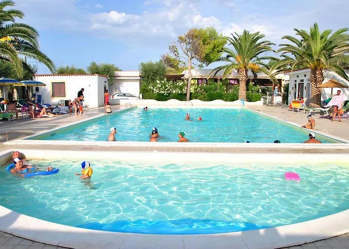 Apart Otel Hotel Adria 3*