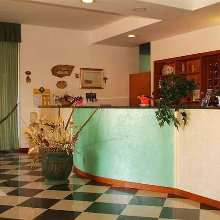 Hotel Adria Rodi Garganico