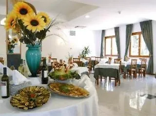 Hotel Adria Apartmanhotel Rodi Garganico