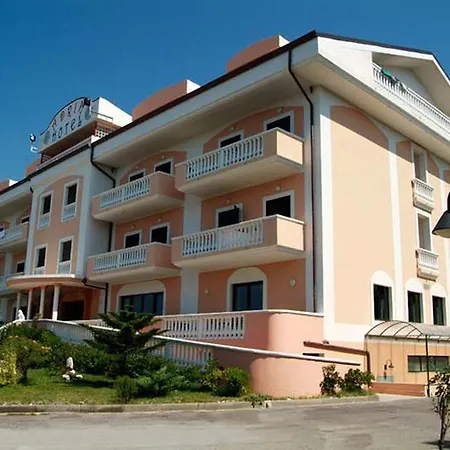 Hotel Adria Apartmanhotel Rodi Garganico