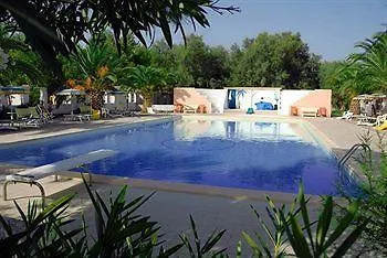 Hotel Adria 아파트호텔 로디가르가니코