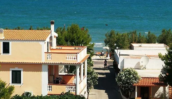 Hotel Adria 아파트호텔 3*